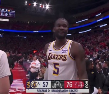 低调看直播-艾顿遭驱逐，湖人vs火箭激战未现横扫|NBA|体育赛事讨论|休斯敦火箭队|德安德烈·艾顿|洛杉矶湖人队_新浪体育_新浪新闻